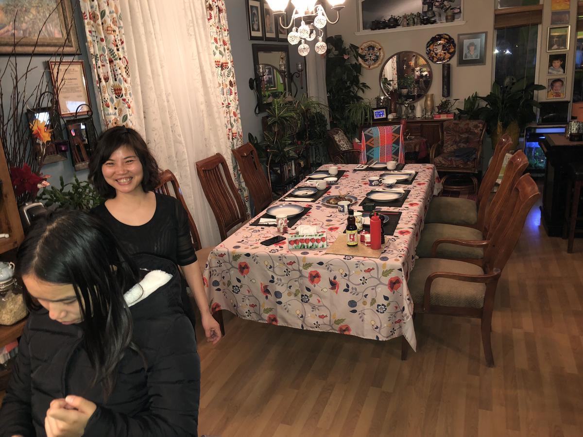 Mabuhay Lakeside Manor Bed & Breakfast Yellowknife Exterior foto